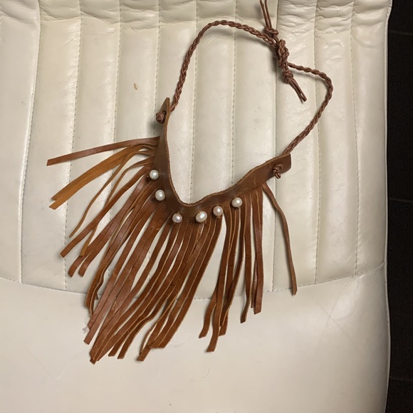 Handmade New Leather Choker with Pearls - Picture 7 of 13